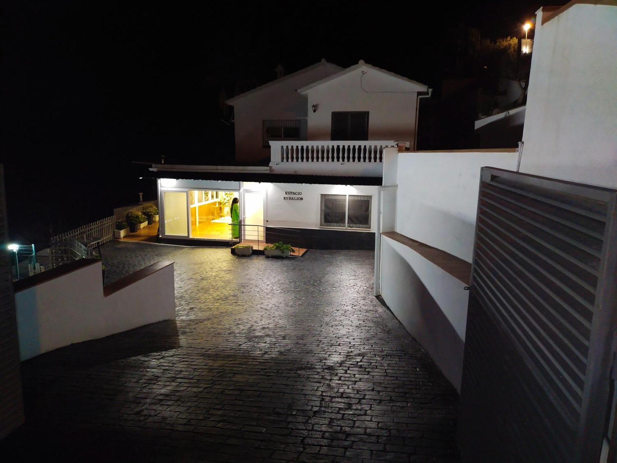 Espacio Kybalion Argentona Exterior foto